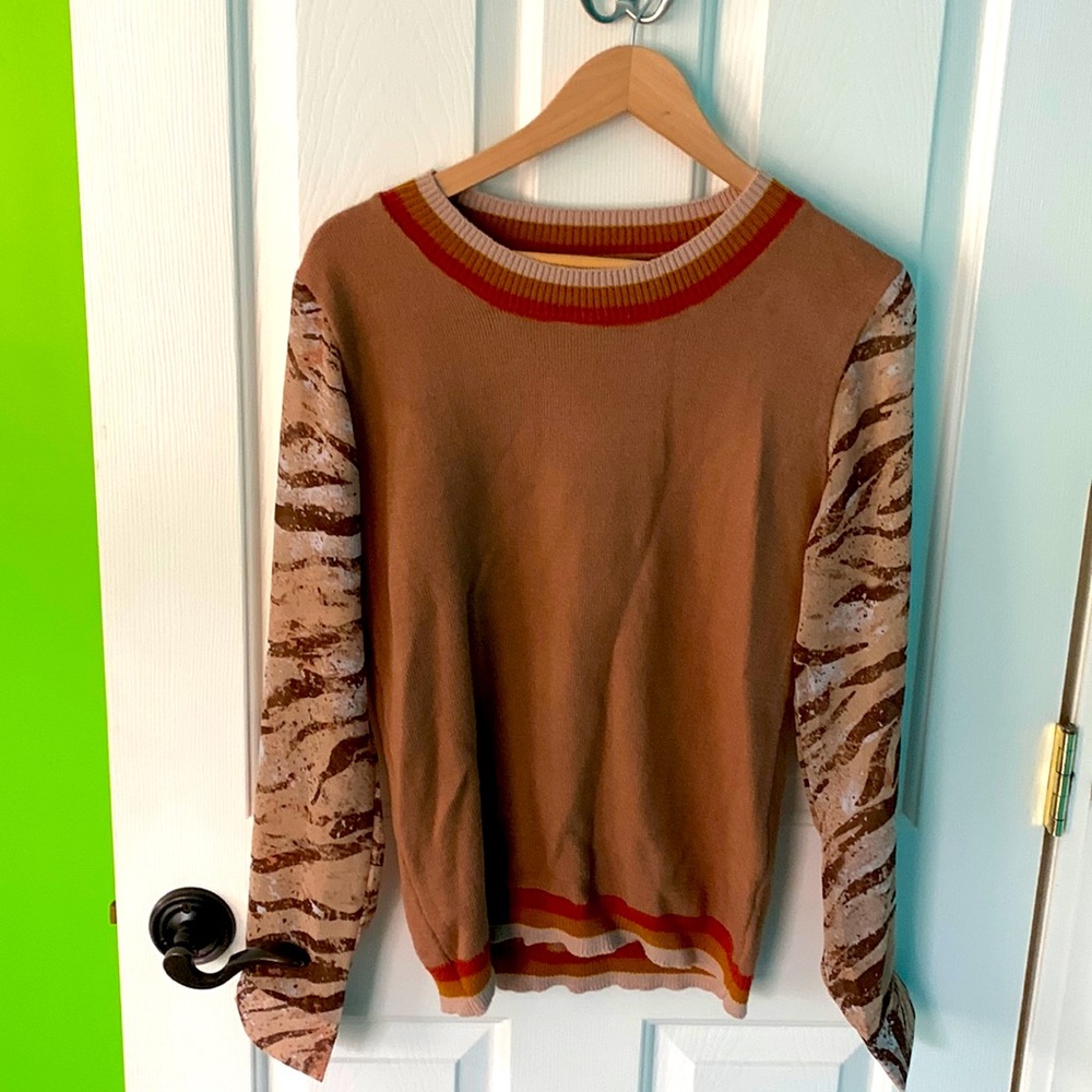 Women's crewneck sweater with sheer sleeves